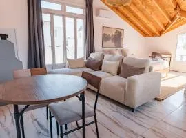 Modern Studio Loft in Central Larnaca with WiFi