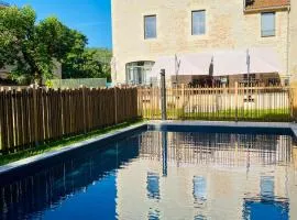 La Bellours Maison d Hôtes avec Piscine