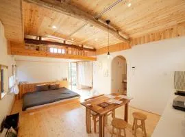 まるしっぽ邸-Marushippotei-連泊20パーセントOFF!Onsen,BBQ,hammock,national park,home theater