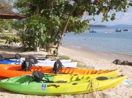 Gold Sand Beach Bungalow