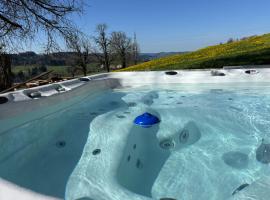 Maison chez Louis、Asuelのホテル