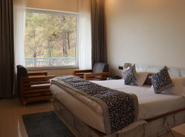 Shikhar Homestay، فندق في لانسداون