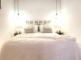 Can PONÇ PARRA, hôtel à Santanyí