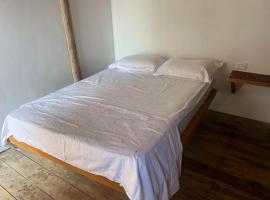 Habitación Compartida del Hostal y Restaurante Akuaippa Tours, hotel di Manaure