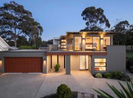 Villa Verde Luxury By The Golf Course, hotel in Mount Martha