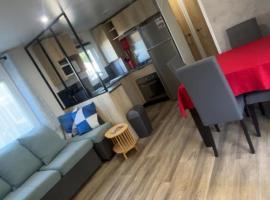 Chez Gill & Clo – hotel w mieście Saint-Julien-en-Born