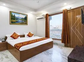 Mauryan Elite Hotel Ignou Road