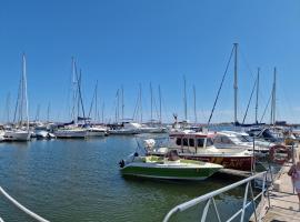 Villa Violand Camping, hotell i Limanu