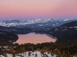 Donner Lake Outpost home
