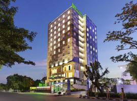 Ibis Styles Makassar Sam Ratulangi، فندق في ماكاسار