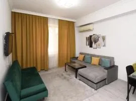 Comfort 1BR near Republic Square