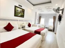 Đà Lạt View Chợ Đêm Hotel