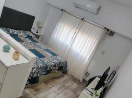 Monoambiente con aire acondicionado y Wifi en Costa azul