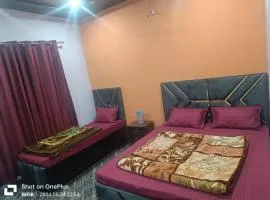 hotel dhanlaxmi restaurant & cafe
