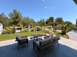 Canyon Villa Göynük Kemer Antalya with Pool