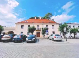 Hotel pod Dębem