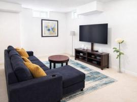 밀턴에 위치한 호텔 Cozy Guest Suite with Private Bathroom & Entrance