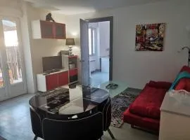 Venus, 2-bedroom apartment Les Minimes neighborhood