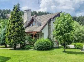 Villa Deja Vu Private Jacuzzi & Sauna, Fireplace, 3 Bedrooms, near Bansko