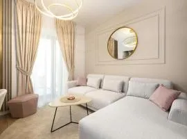 Best Residence - High-End Suites with Private Parking - by Solinis Homes