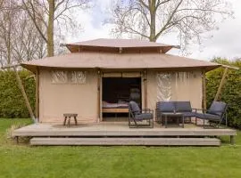 Safari Lodge at Back to Basic