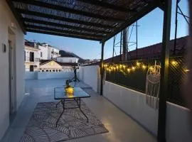 Pylos Senses - Deluxe Central Apartment with Terrace