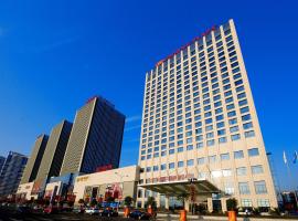 Crowne Plaza Yichang by IHG, hótel í Yichang