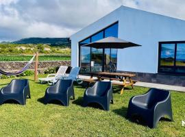 Beer House by PontaNegraAzores, hotel a Altares