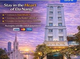 ORANGE Hotel - Near the Airport, Train Station, Service from the Heart, Open 24 Hours