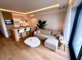 Luxury apartment with sea view