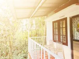 Cloud Leaf Budget Villa Munnar