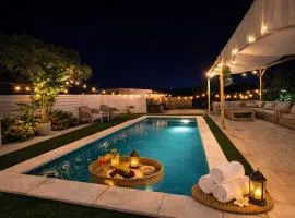 5BR Villa Aruba with Pool Sleeps 10 Family Friends