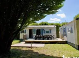 Mobil-home spacieux - 10 pers. - API-1-52-2412