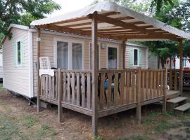 Mobil home accueillant - 6 pers. - API-1-52-2444, Hotel in Joyeuse