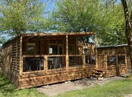 Mobil-home confortable, animaux OK - 6 pers. - API-1-52-2530