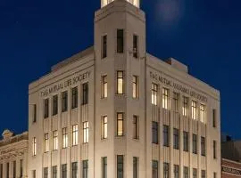 T & G Heritage Hotel