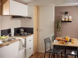 Mobil-home accueillant, animaux acceptés - 7 pers. - API-1-52-2597