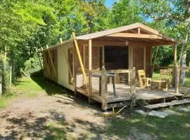 Cabane accueillante pour animaux - 4 pers. - API-1-52-2670