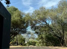 Lodges sous les oliviers, Hotel in Propriano