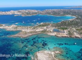 Abbatoggia Village, camping en La Maddalena