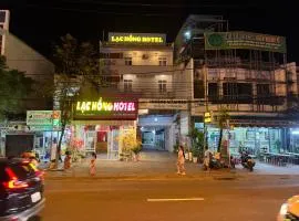 Khách sạn Lạc Hồng