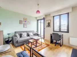 Spacious Studio 2P - Near La Défense