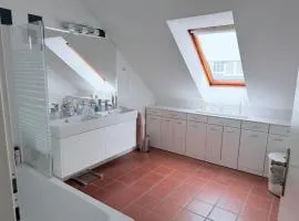 Luxury Living in the 19th District