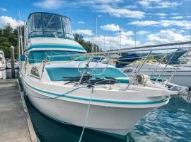 Unique 2BR Yacht at Cap Sante Marina