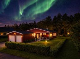 Piteå में, होटल Centralt hus med AC och dubbelgarage nära stranden