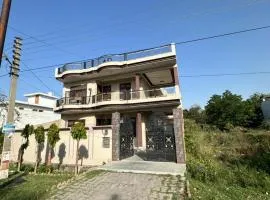 N-5 Guesthouse & Homestay