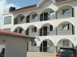 Anamoaba Royal hotel