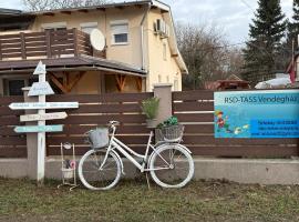 Rsd-Tass vendéghàz, hotel a Tass