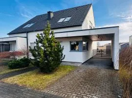 SOFIA House - Garten & Terrasse