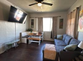Value Rental no frills, hótel í Midvale